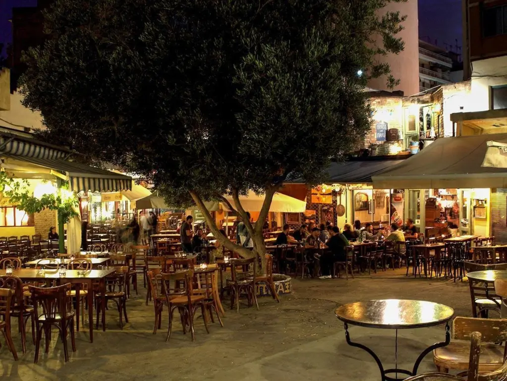 Valaoritou, Tessalonica