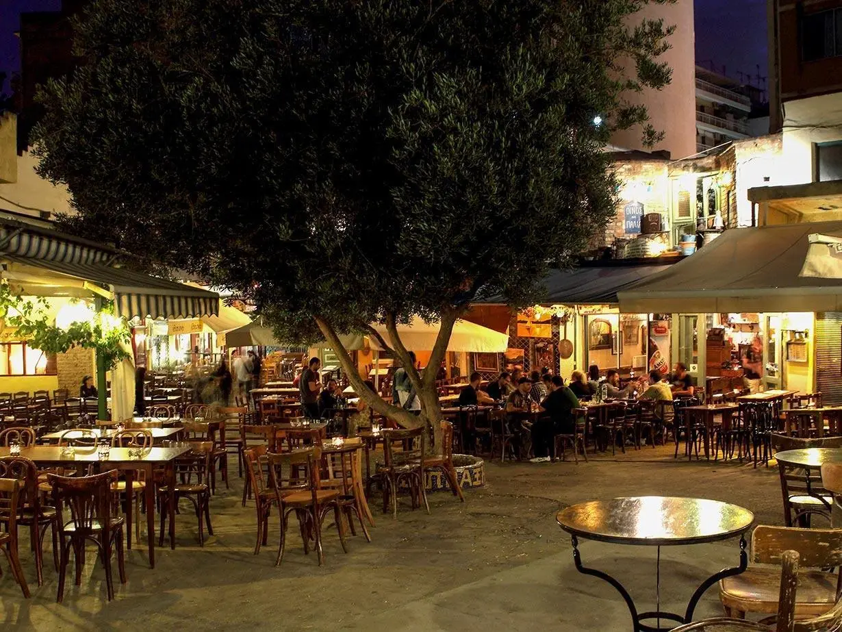 Valaoritou, Tessalonica