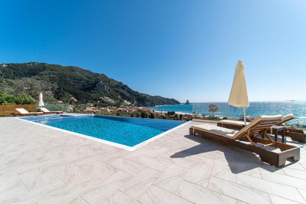 Piscina do Lido Paradise Apartments Corfu